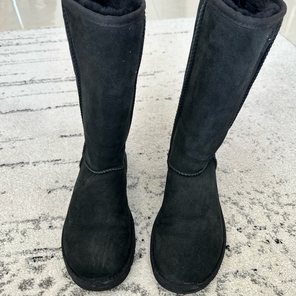 UGG tall boots genuine sheepskin - Picture 9 of 11